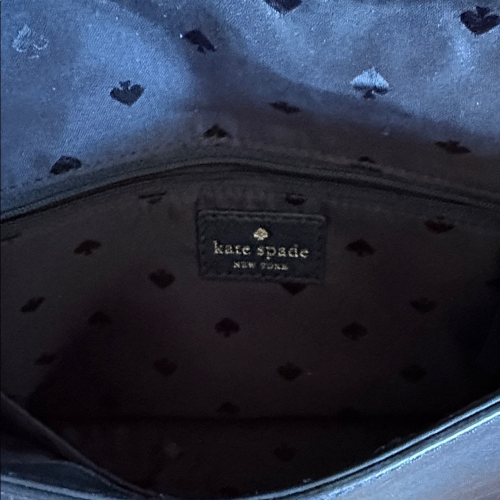 Kate Spade Black and Cream Shoulder Bag with Bow - Picture 5 of 9